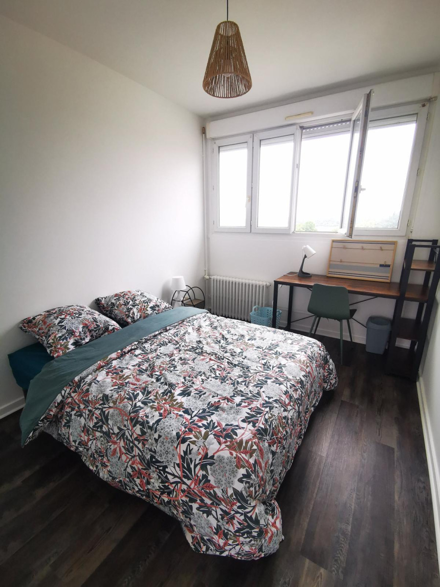 
                                                Colocation
                                                 Colocation stylée – Chambres dispo (+ coup pouce)