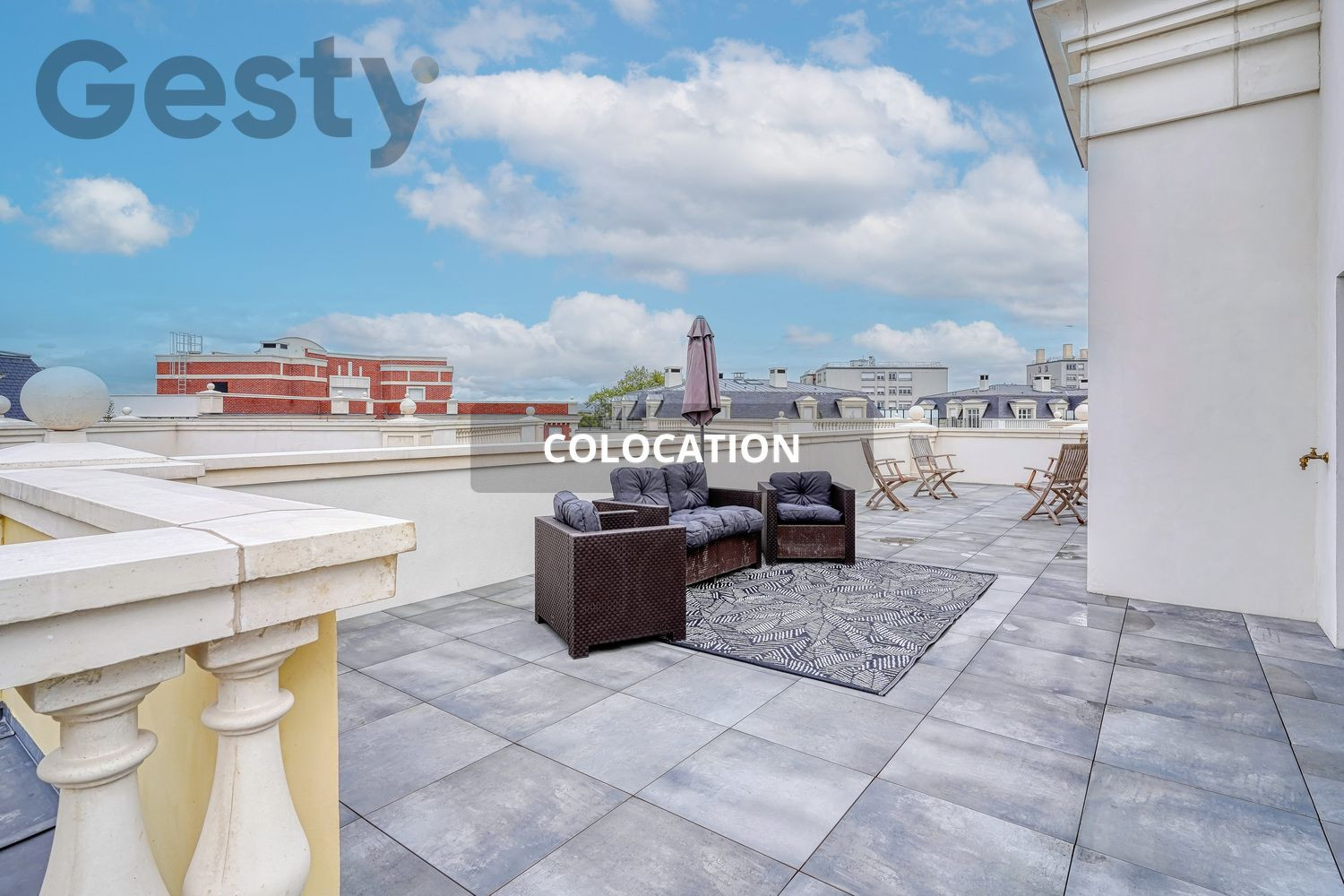 
                                                Colocation
                                                 COLOCATION – SUPERBE APPARTEMENT AVEC ROOFTOP