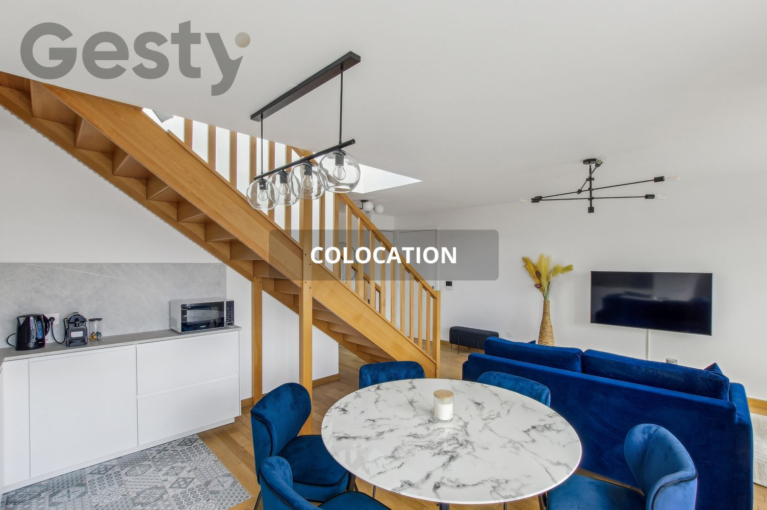
                                                Colocation
                                                 COLOCATION – SUPERBE T5 MEUBLÉ AVEC TERRASSE