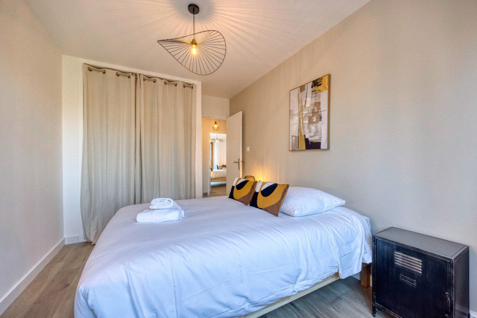 
                                                Vente
                                                 Colocation supérieure, rénové, balcon, rentabilité