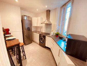 
                                                Location
                                                 Colocation T3