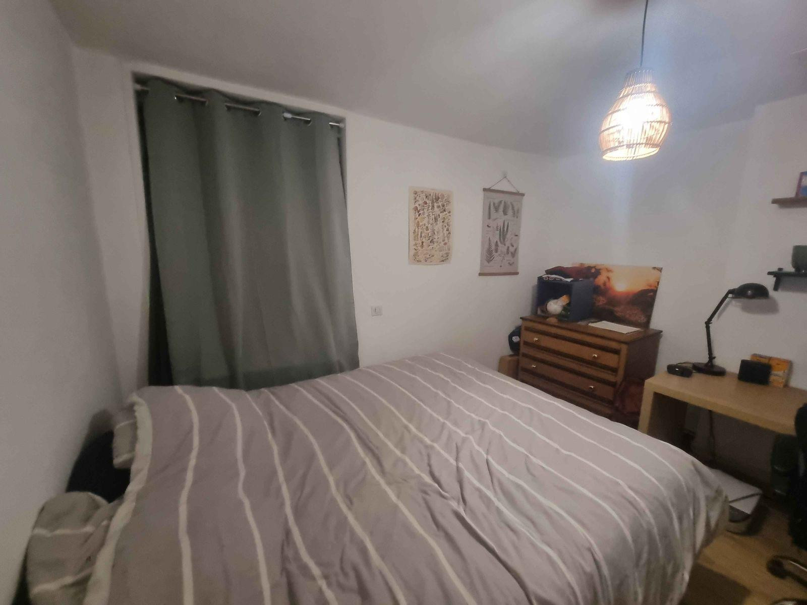 
                                                Colocation
                                                 Colocation T4 cherche un troisième colocataire