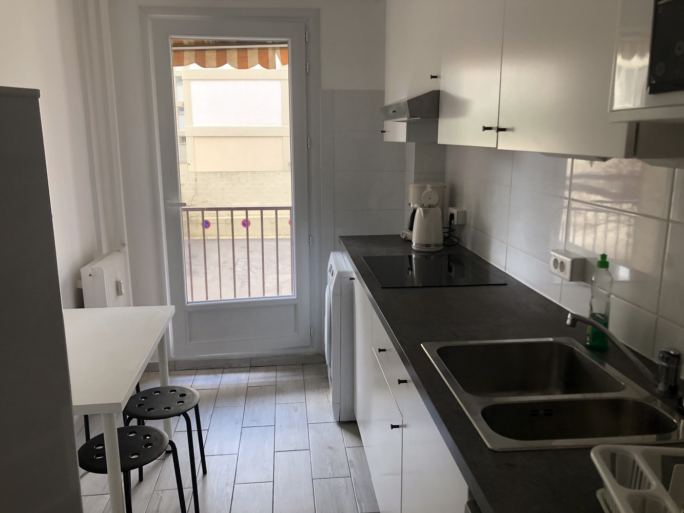 
                                                Colocation
                                                 COLOCATION T4 MEUBLÉE DE 66 M² – VILLEURBANNE
