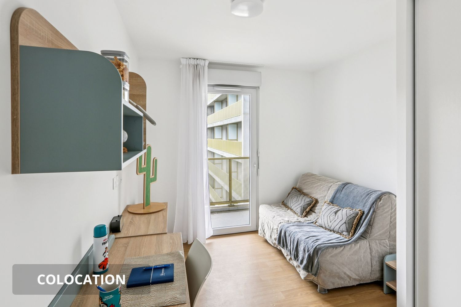 
                                                Colocation
                                                 Chambre en colocation - Douche privative