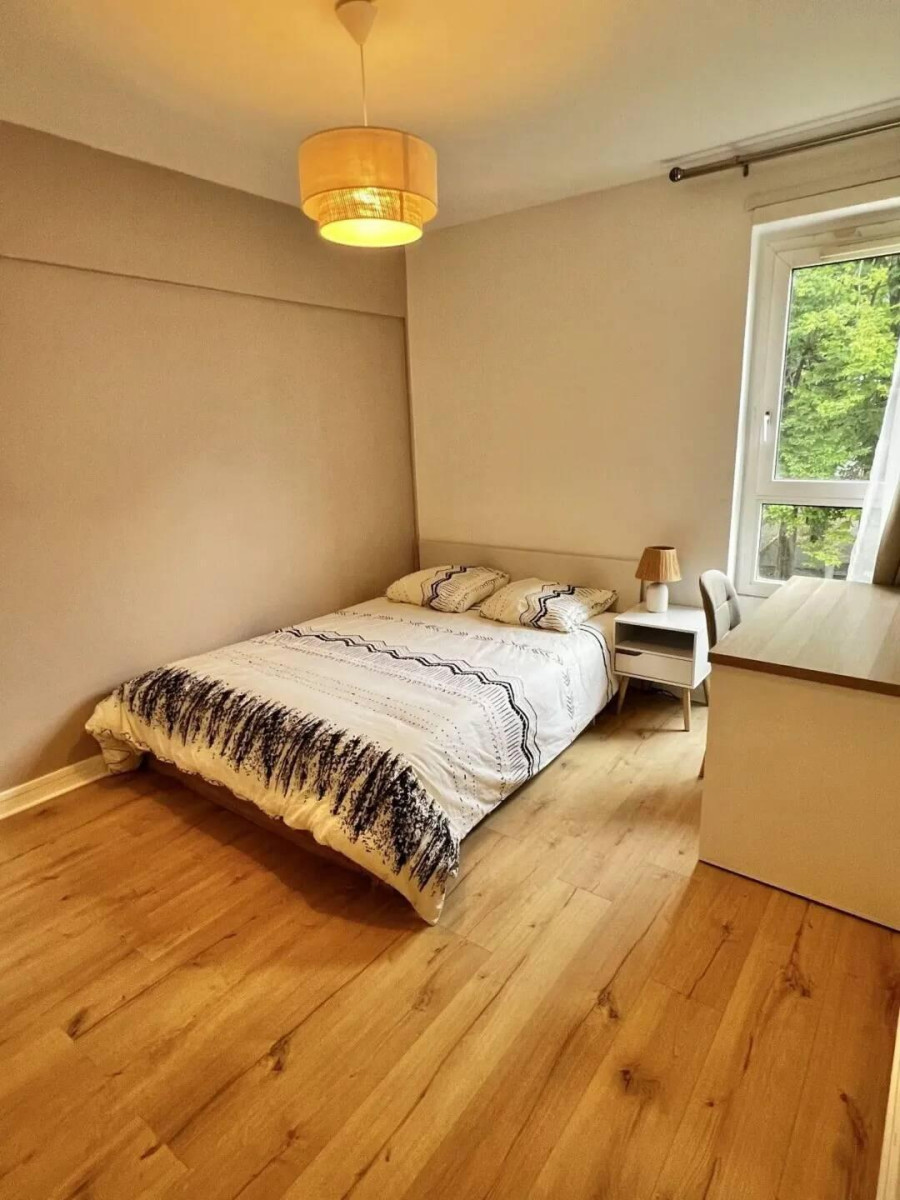 
                                                Location
                                                 Colocation très bien meublée pour 2