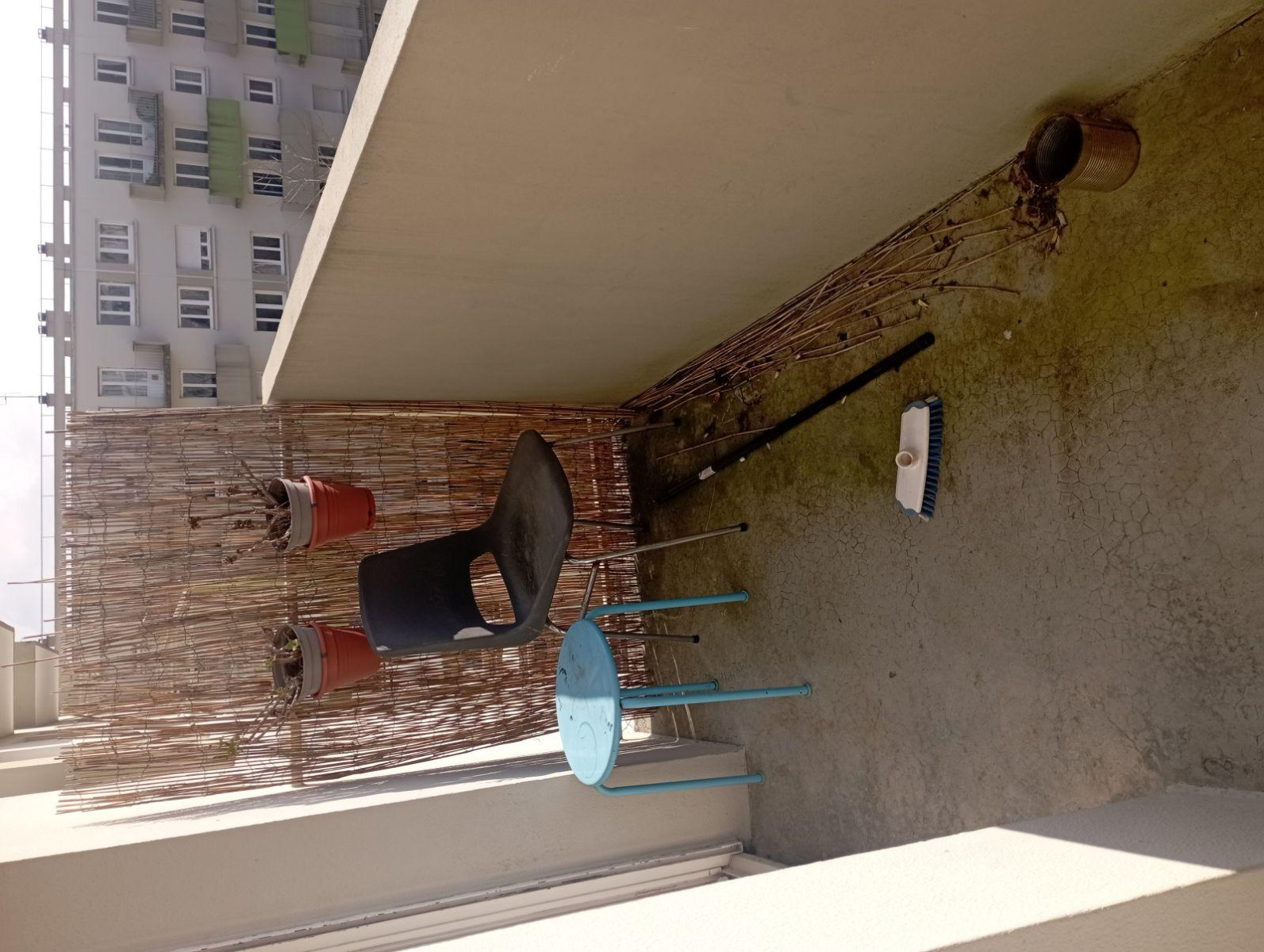 
                                                Colocation
                                                 Colocation Villejean