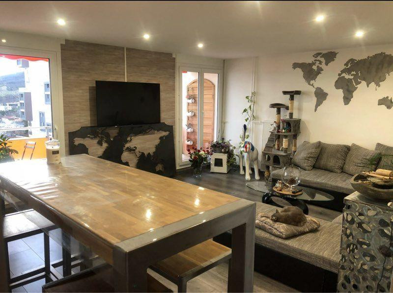 
                                                Colocation
                                                 Colocations T3/4 – 94 m² avec balcon, vue collines