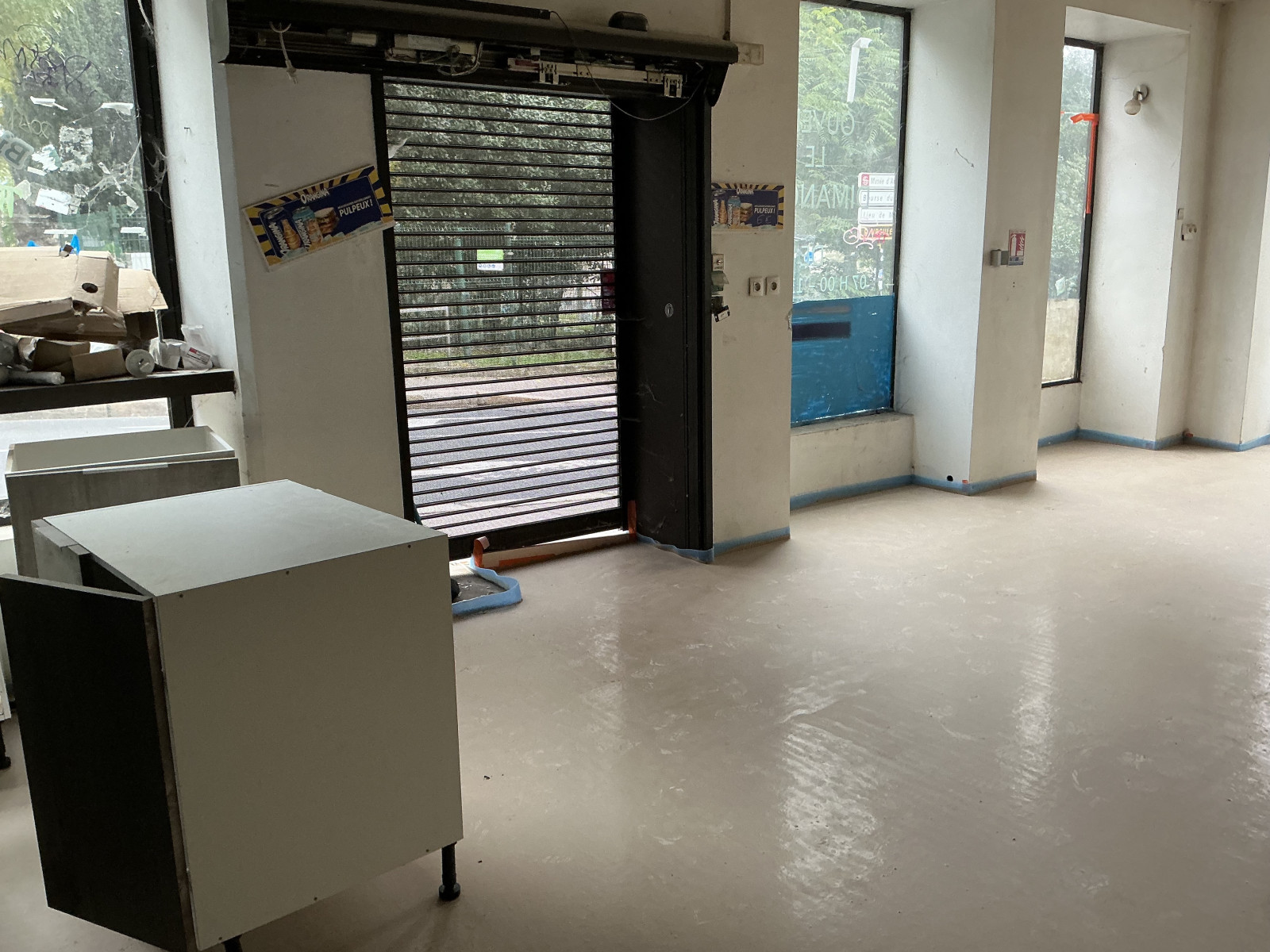 
                                                Location
                                                 Commerce 74.24m² à Saint-Étienne