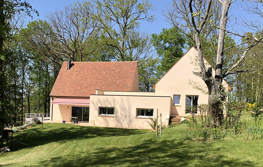 
                                                Vente
                                                 Contemporary house designed in the Périgord Noir