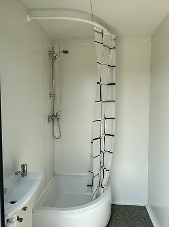 
                                                Outillage, Matériaux
                                                 Conteneur Sanitaire 3 Cabines : WC, Urinoir