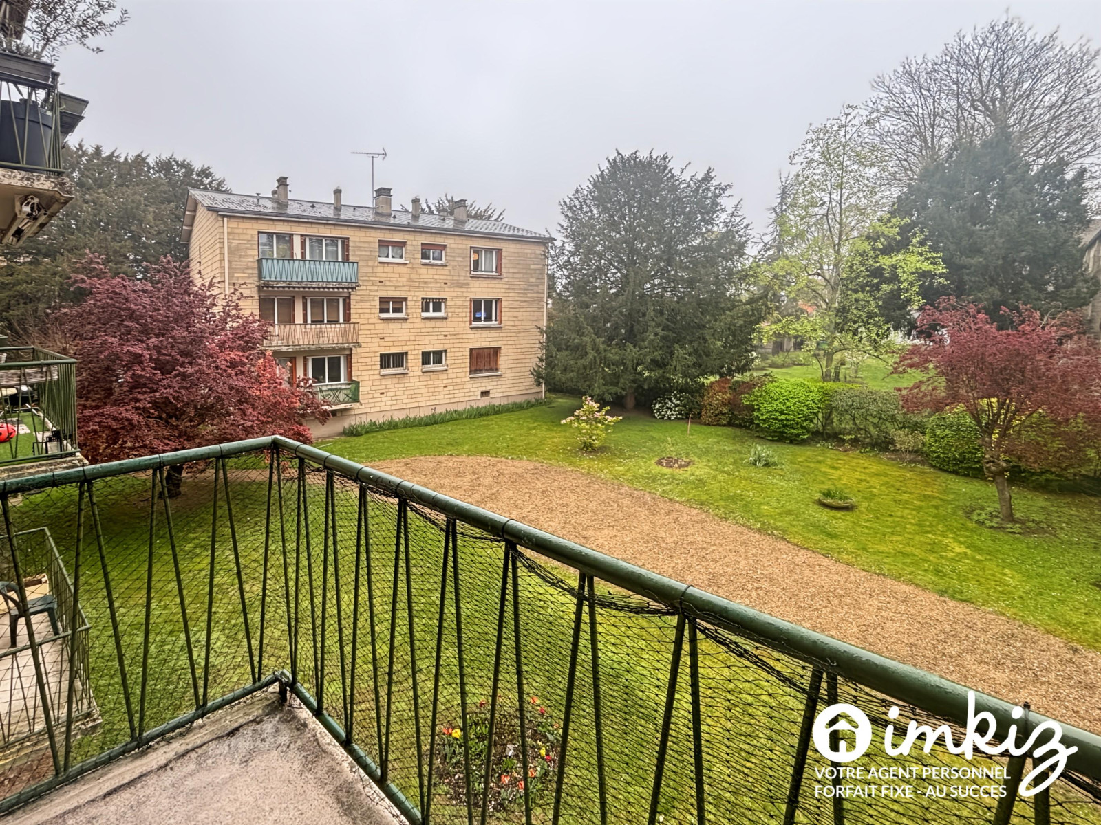 
                                                Vente
                                                 Corbeil-Essonnes: T4 loué de 90m2