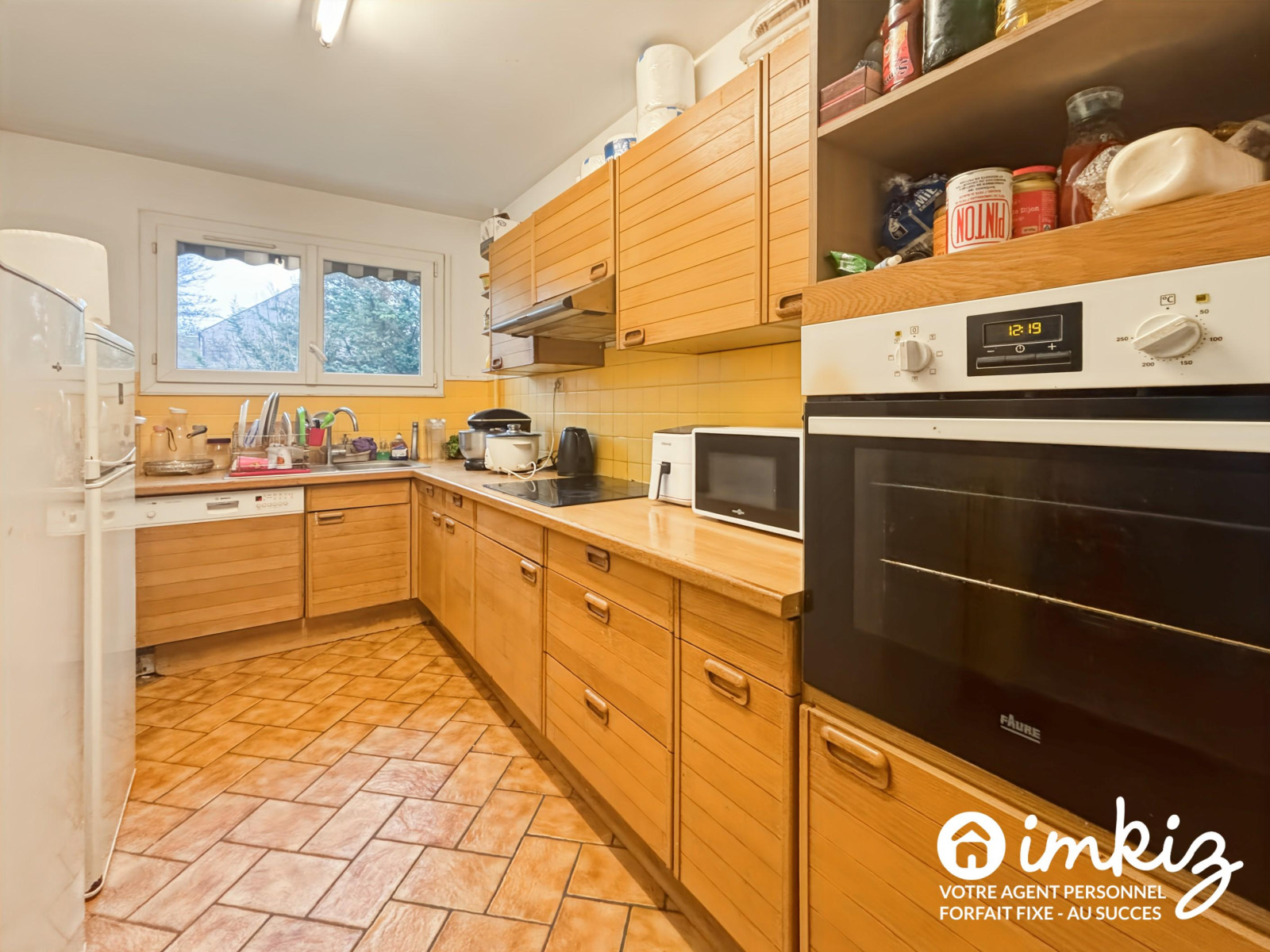 
                                                Vente
                                                 Corbeil-Essonnes: T4 loué de 90m2