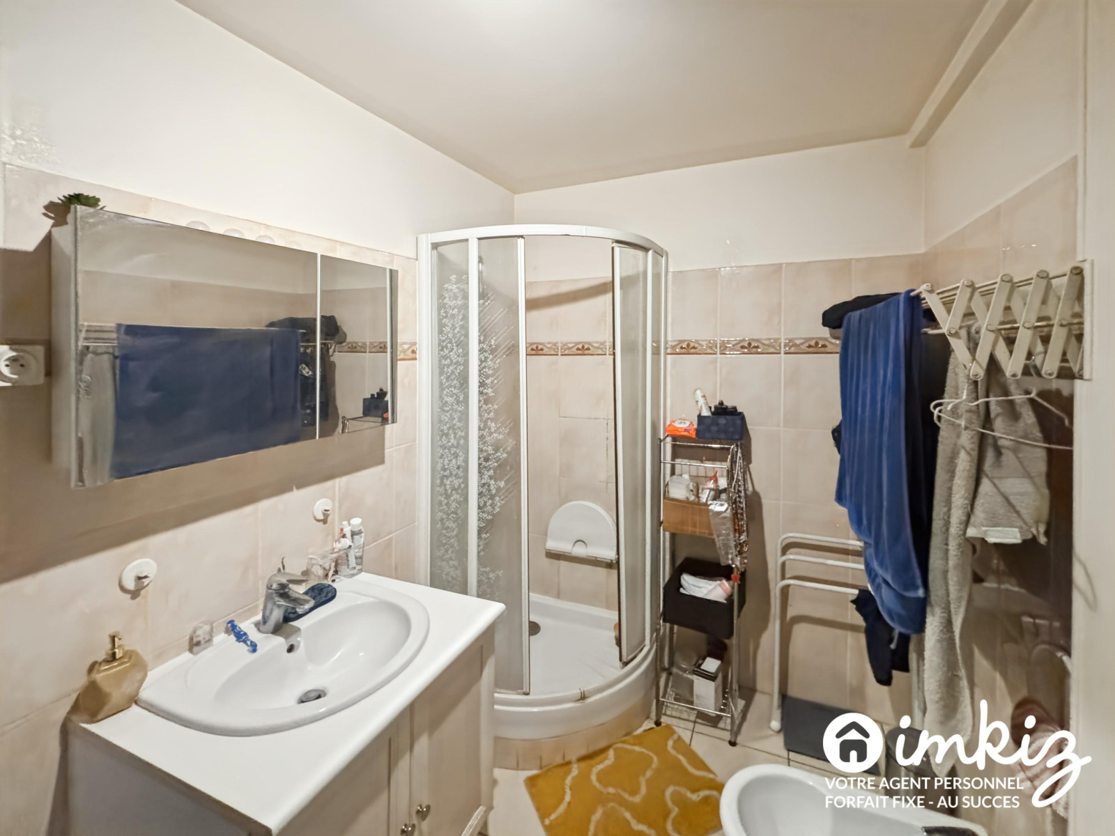 
                                                Vente
                                                 Corbeil-Essonnes: T4 loué de 90m2