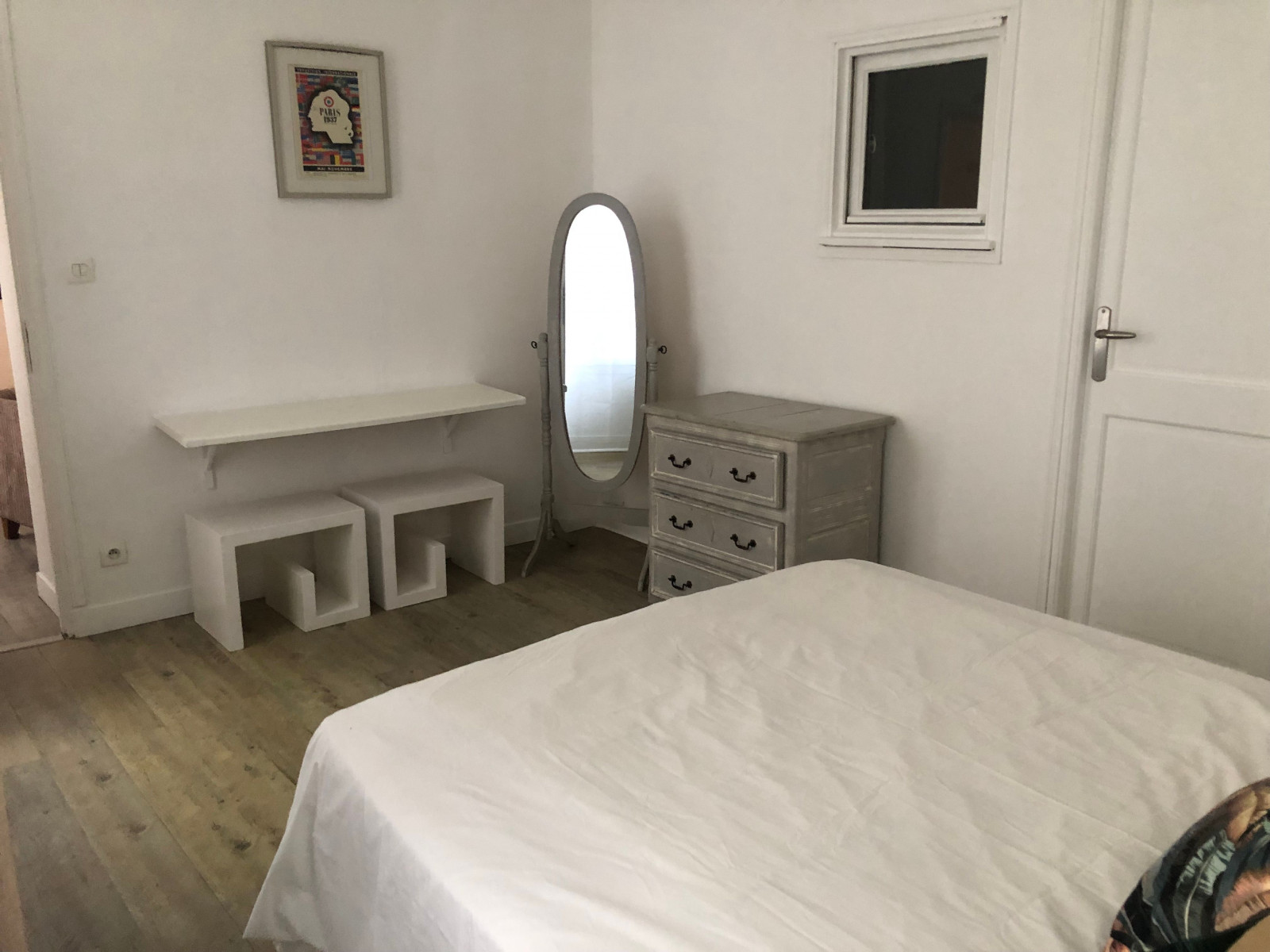 
                                                Location
                                                 Cosy 2 pièces dans le 9ème (loyer tout inclus)