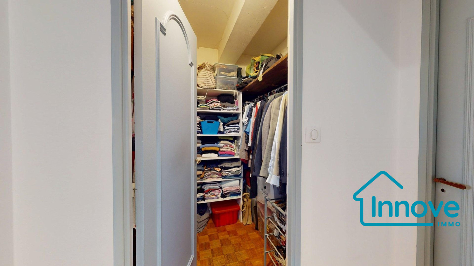 
                                                Vente
                                                 Côte Pavée - Bel appartement familial avec extérieur