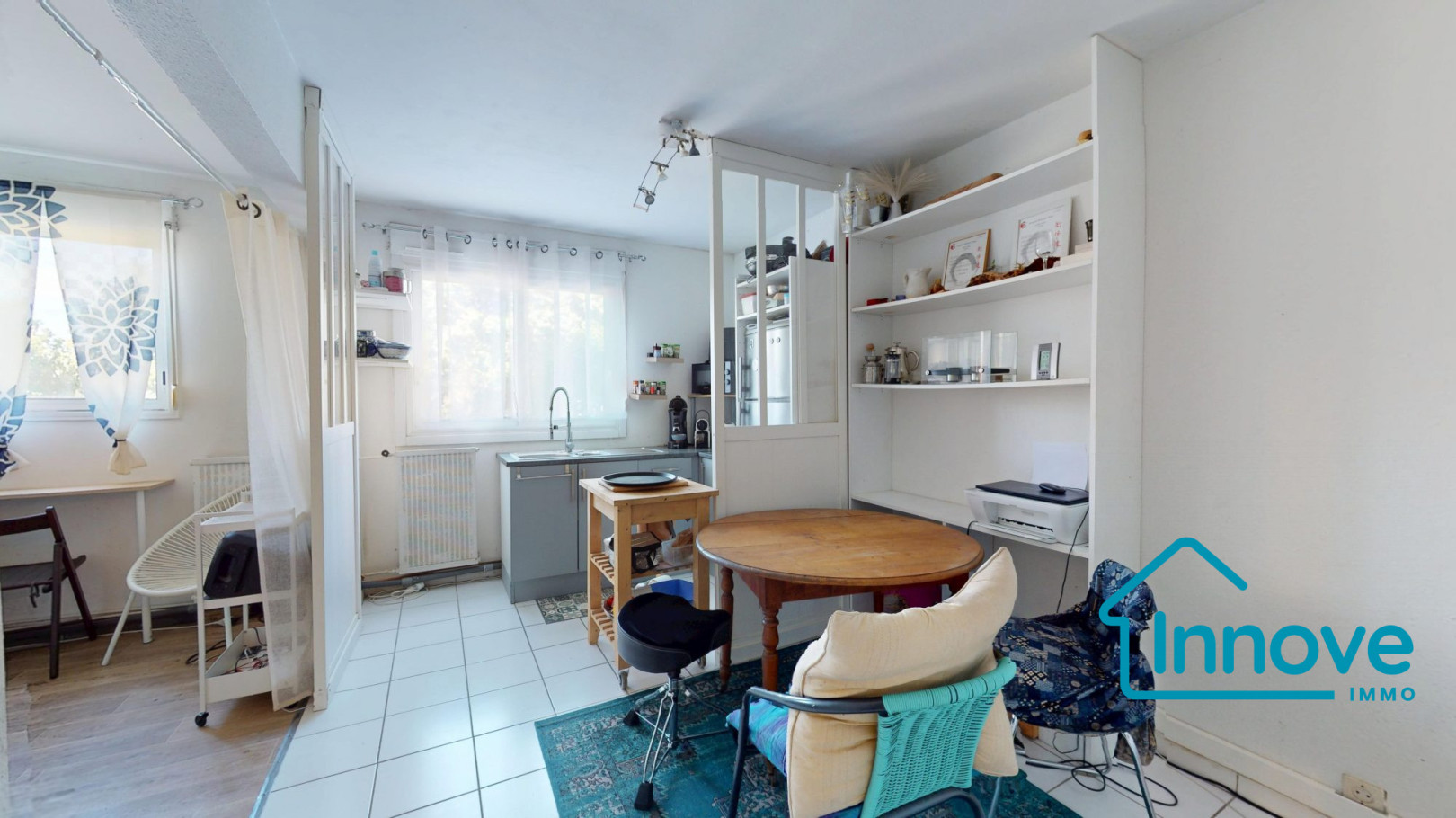
                                                Vente
                                                 CÔTE PAVEE - Calme et commodités pour ce T1bis de 33 m²