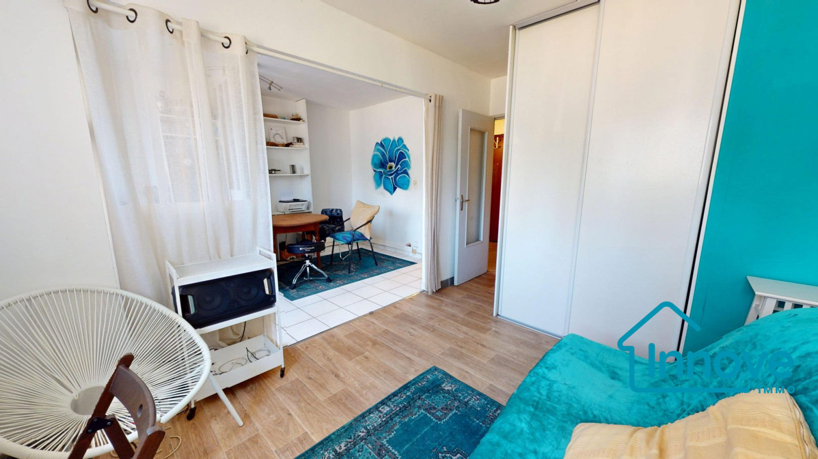 
                                                Vente
                                                 CÔTE PAVEE - Calme et commodités pour ce T1bis de 33 m²