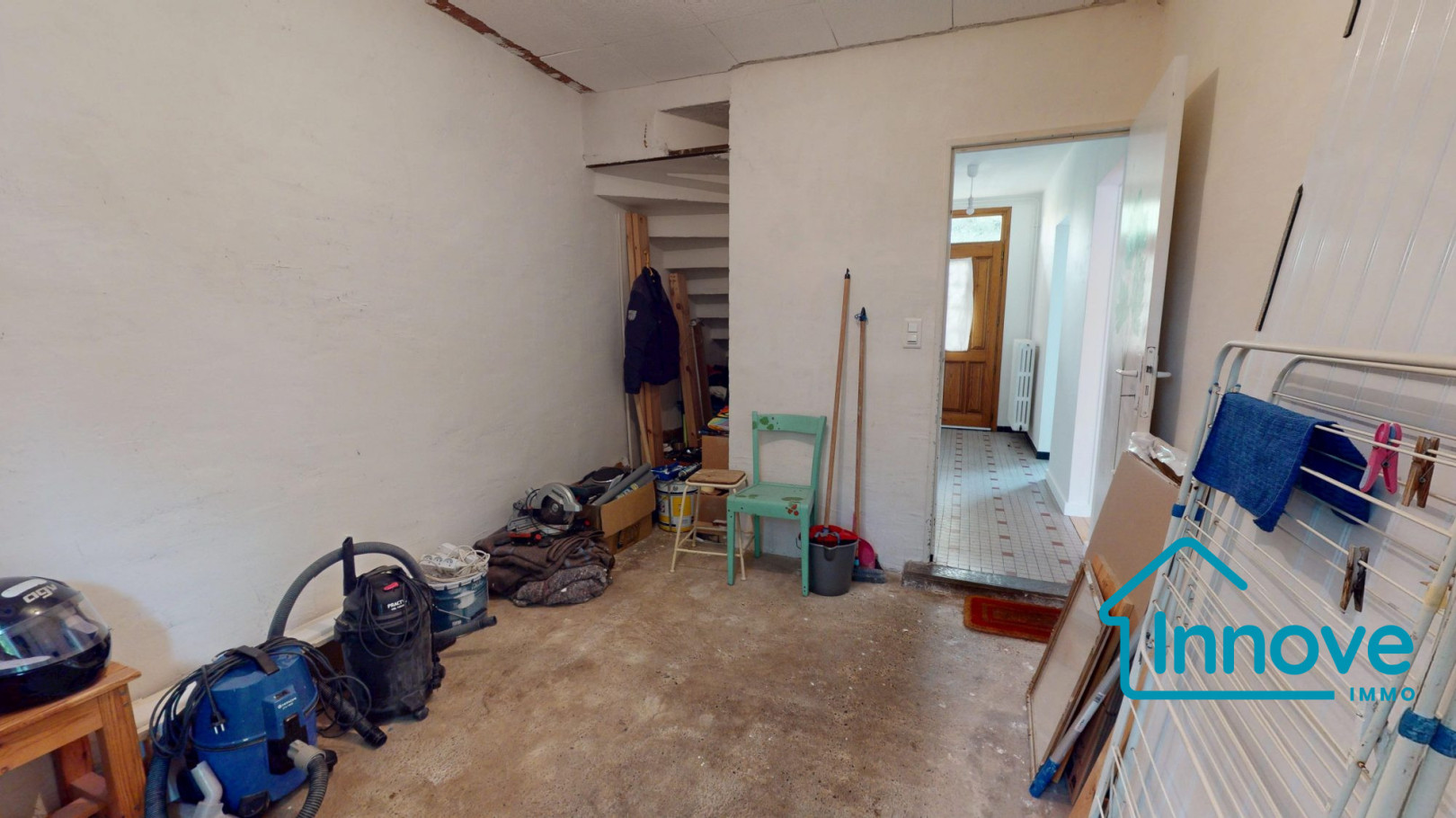 
                                                Vente
                                                 CÔTE PAVEE/LA TERRASSE - Petite maison avec fort potentiel