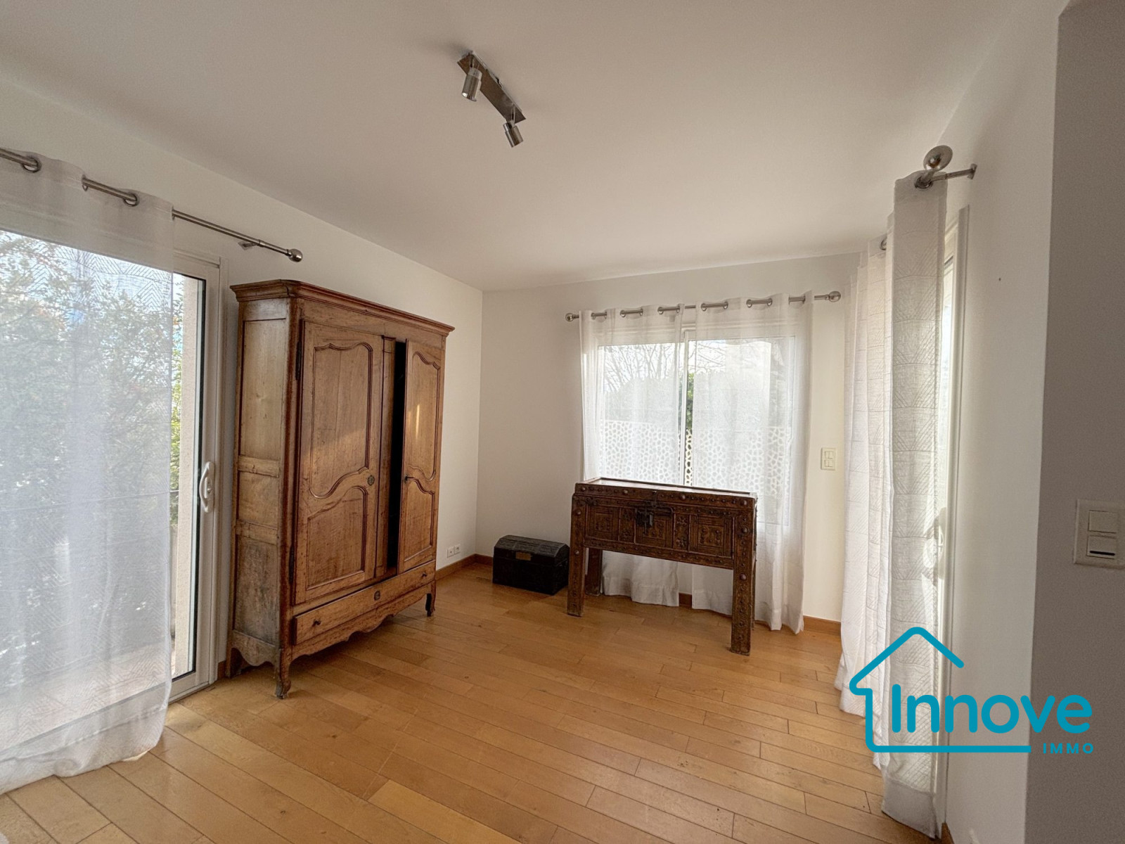 
                                                Vente
                                                 COTE PAVEE:Maison familiale Limayrac