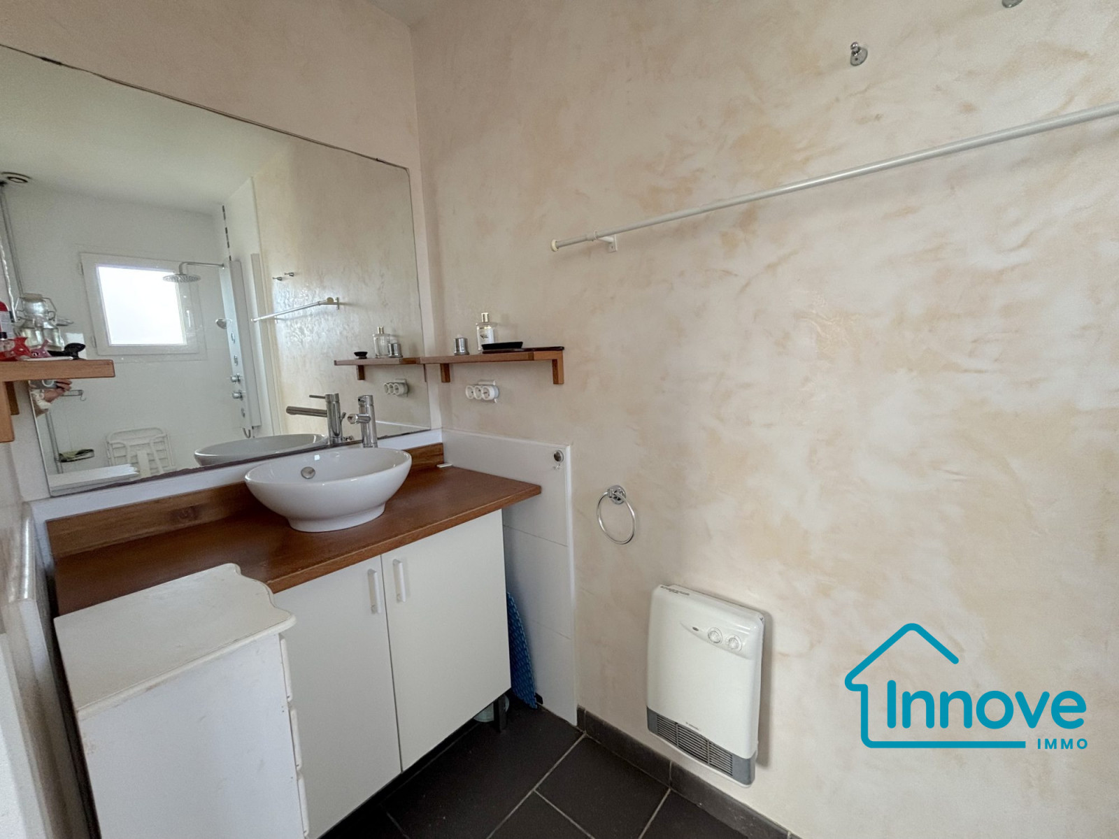 
                                                Vente
                                                 COTE PAVEE:Maison familiale Limayrac