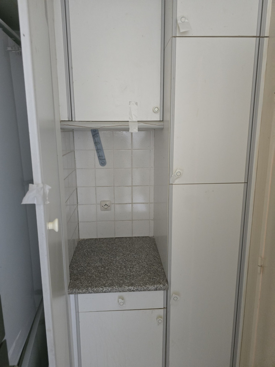 
                                                Vente
                                                 Coup de cœur – 3 pièces avec balcon à deux pa
