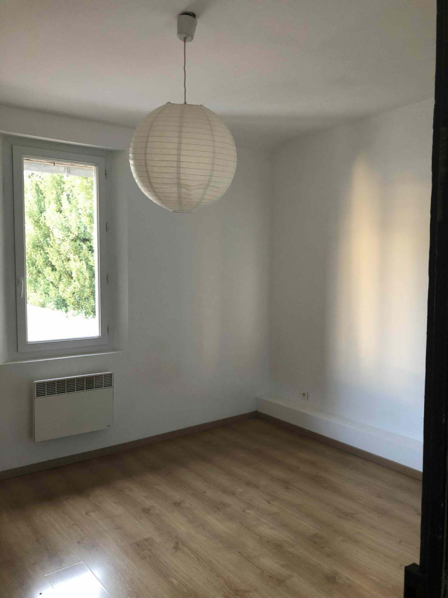 
                                                Location
                                                 Coup de cœur appartement 48m2 Avignon EM