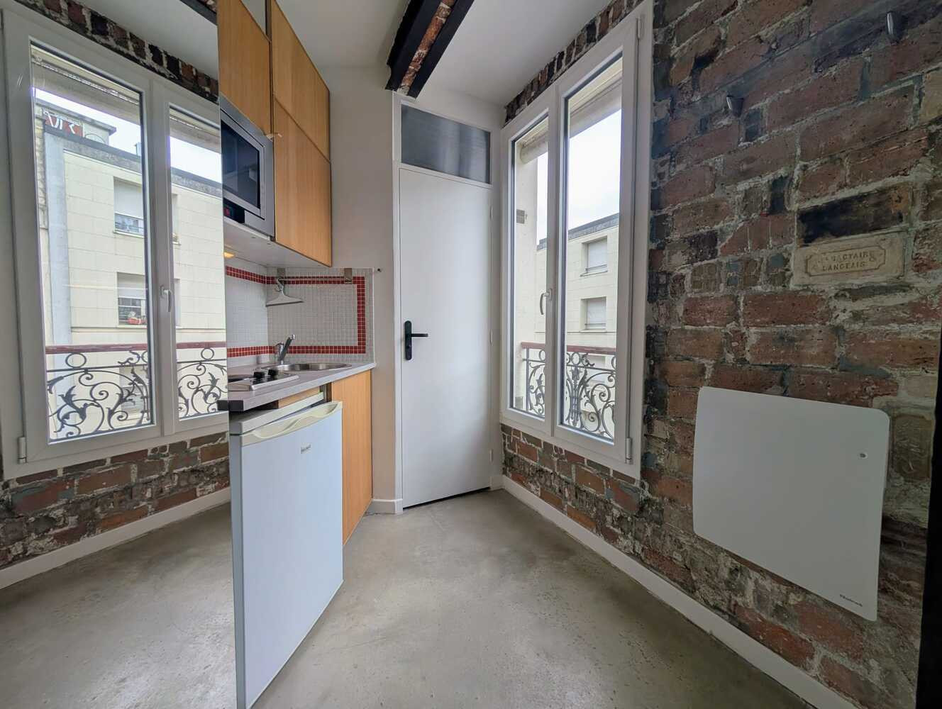 
                                                Vente
                                                 Coup de cœur : Studio de Charme "Esprit Loft"