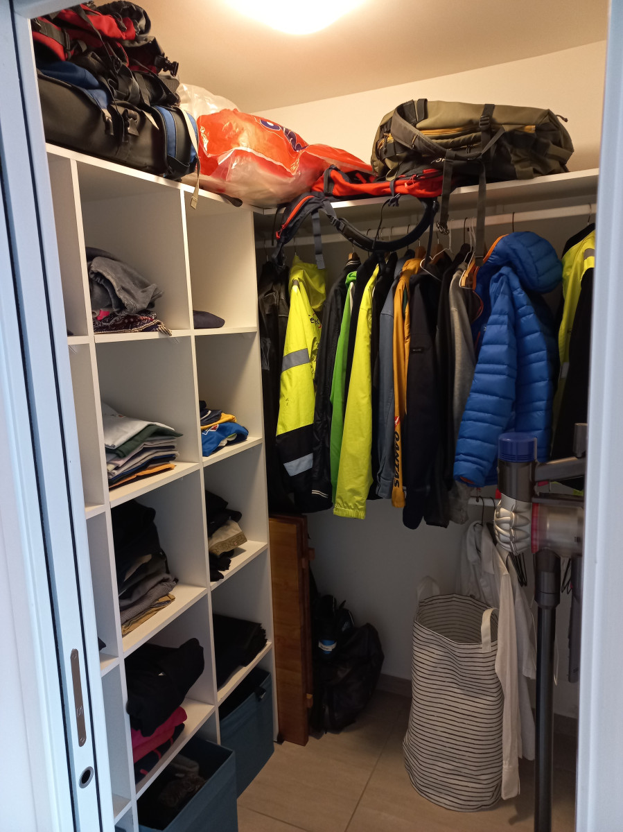 
                                                Location
                                                 Coup de cœur : T3 Meublé - Rénovation récente, très lumineux et au calme. Place de parking privée