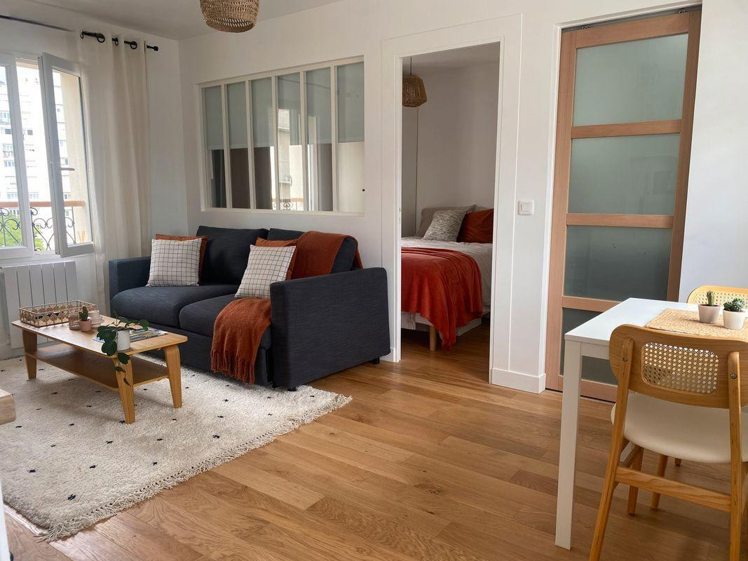 
                                                Location
                                                 Courbevoie 2 pièces à louer