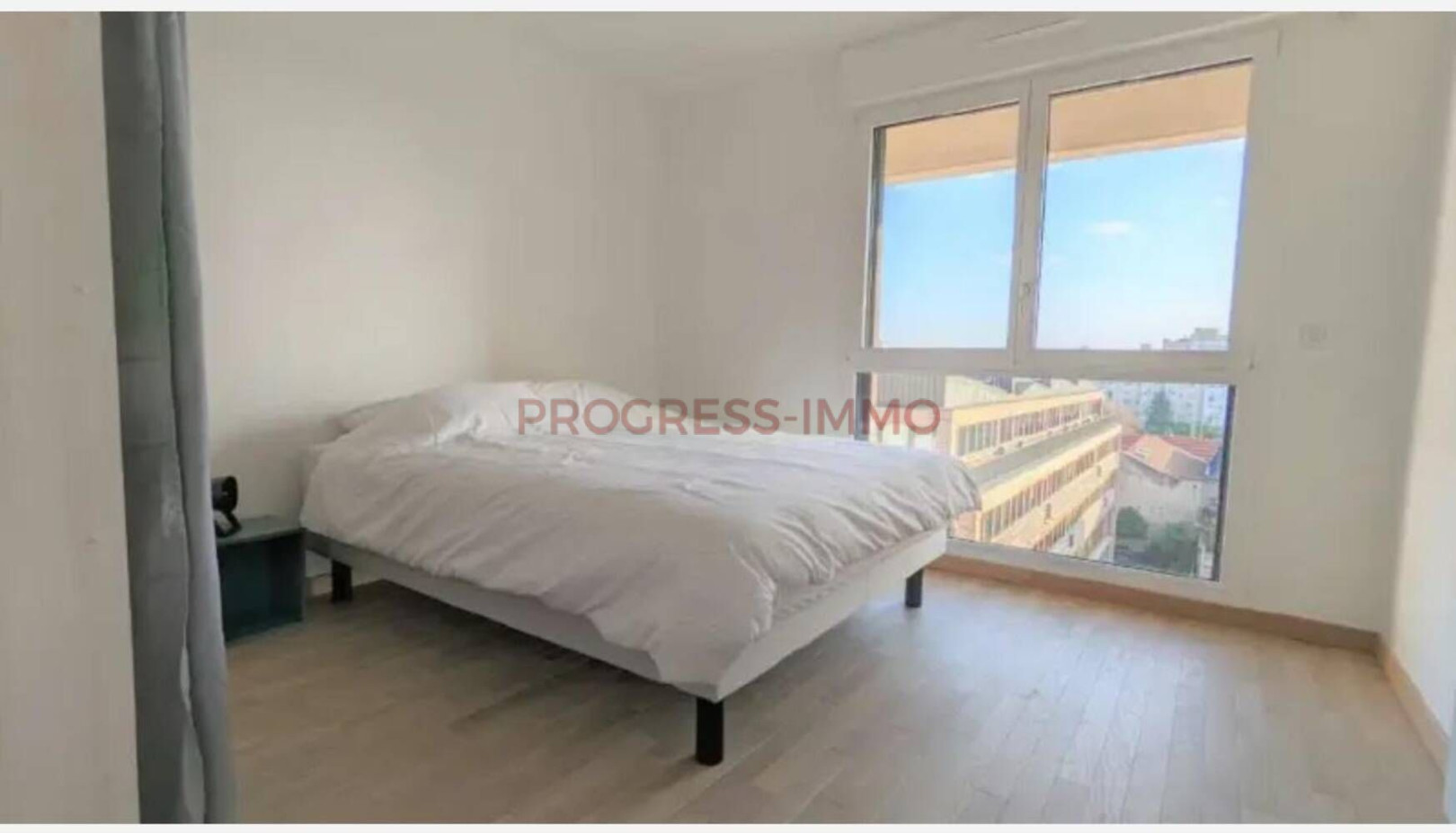 
                                                Location
                                                 COURBEVOIE (92400) – Quartier Marceau-Républi