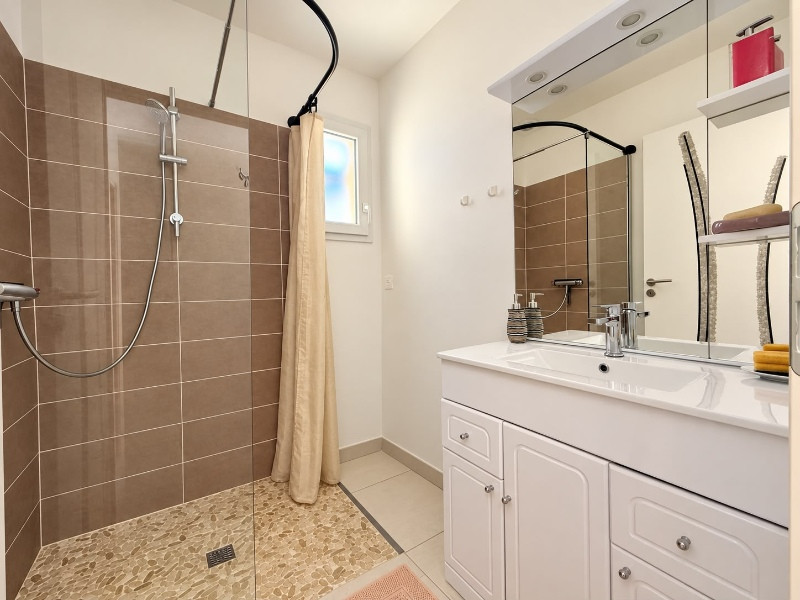
                                                Vente
                                                 COURS-DE-PILE – MAISON RÉCENTE D'ENVIRON 90 M² – 4 CHAMBRES – DPE A – CONFIGURATION MODULABLE