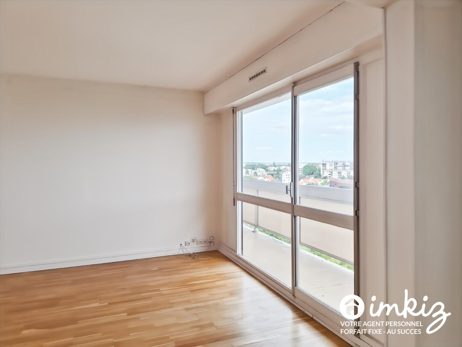 
                                                Vente
                                                 Créteil 4 pièces avec balcon et parking