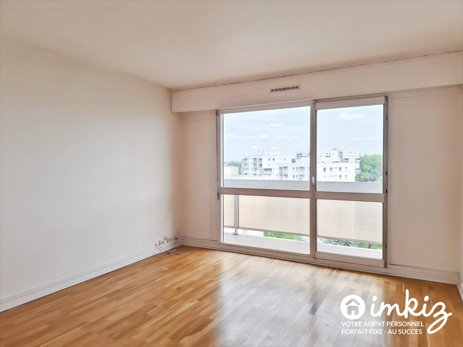 
                                                Vente
                                                 Créteil 4 pièces avec balcon et parking