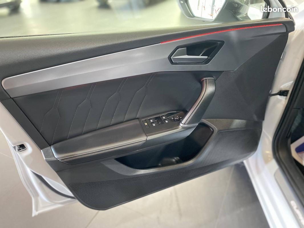 
                                                Voiture
                                                 Cupra Leon -38% 1.5 TSI 150cv BVA+ +GPS+CAM+PARK ASSIST+MATRIX LED+CLIM 3ZONES+Opts TVA RÉCUPÉRAB...