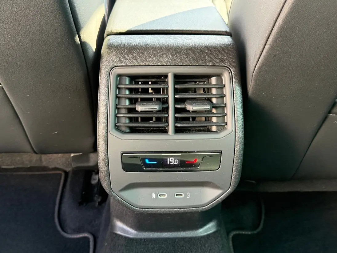 
                                                Voiture
                                                 CUPRA LEON V