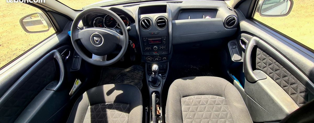 
                                                Voiture
                                                 Dacia duster 1.2 tce 125 ch laureate 4x2 wd