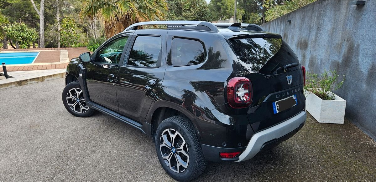 
                                                Voiture
                                                 DACIA Duster 1.3 TCE 130ch edition 15Ans