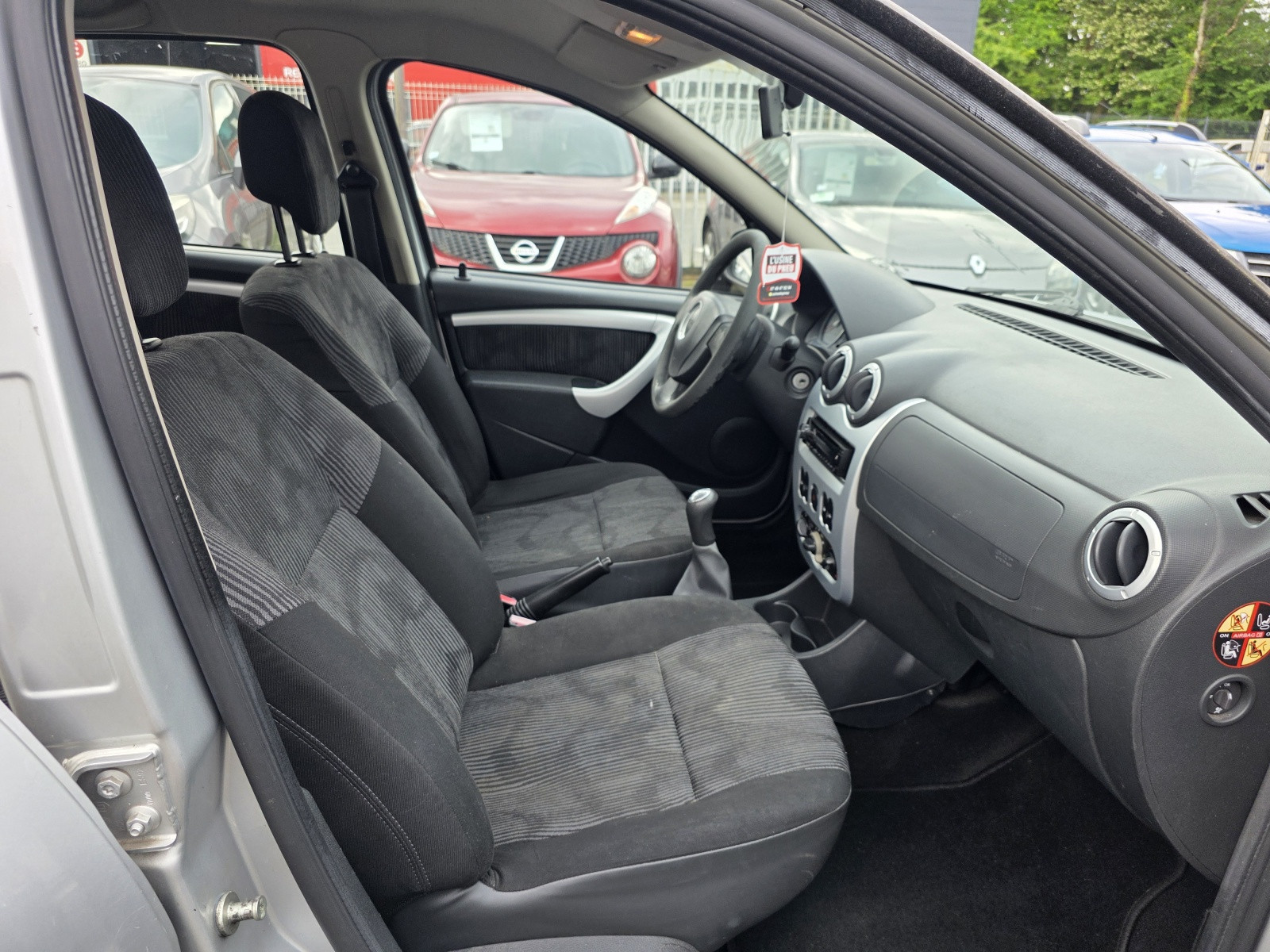 
                                                Voiture
                                                 DACIA SANDERO - 1.5 dCi 85 CV LAUREATE - 5 CV