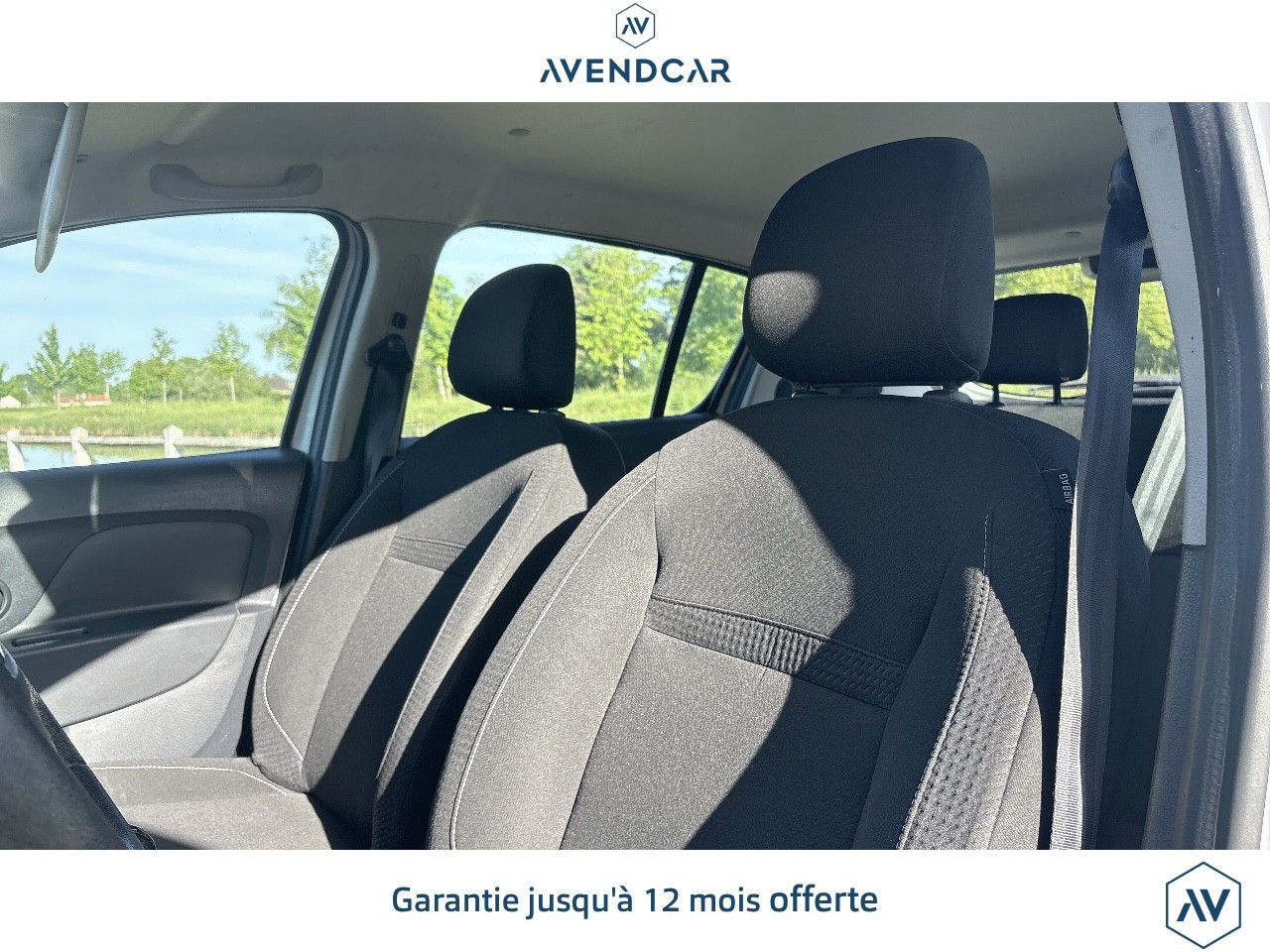 
                                                Voiture
                                                 Dacia Sandero 2 II (2) 1.0 SCE 75 AMBIANCE