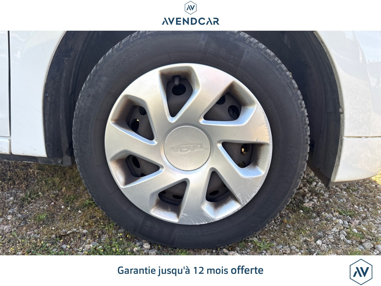 
                                                Voiture
                                                 Dacia Sandero 2 II (2) 1.0 SCE 75 AMBIANCE