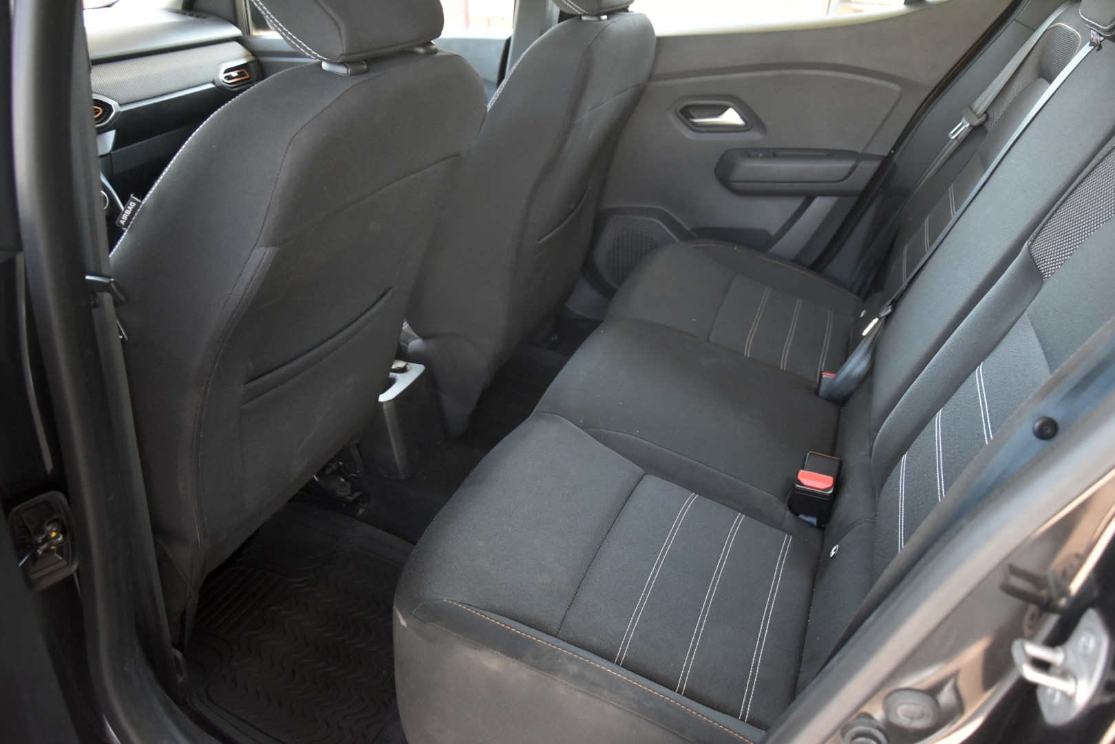 
                                                Voiture
                                                 Dacia Sandero 3 1.0 ECO-G 100 STEPWAY Confort