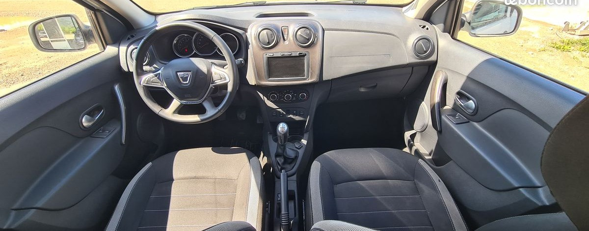 
                                                Voiture
                                                 Dacia sandero stepway 0.9 tce 90 ch