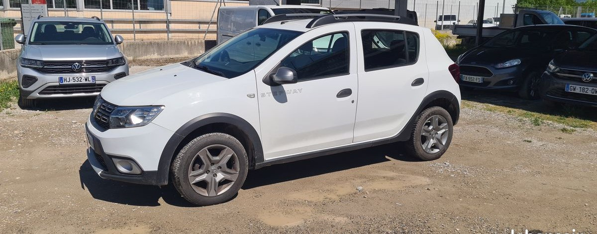 
                                                Voiture
                                                 Dacia sandero stepway 0.9 tce 90 ch
