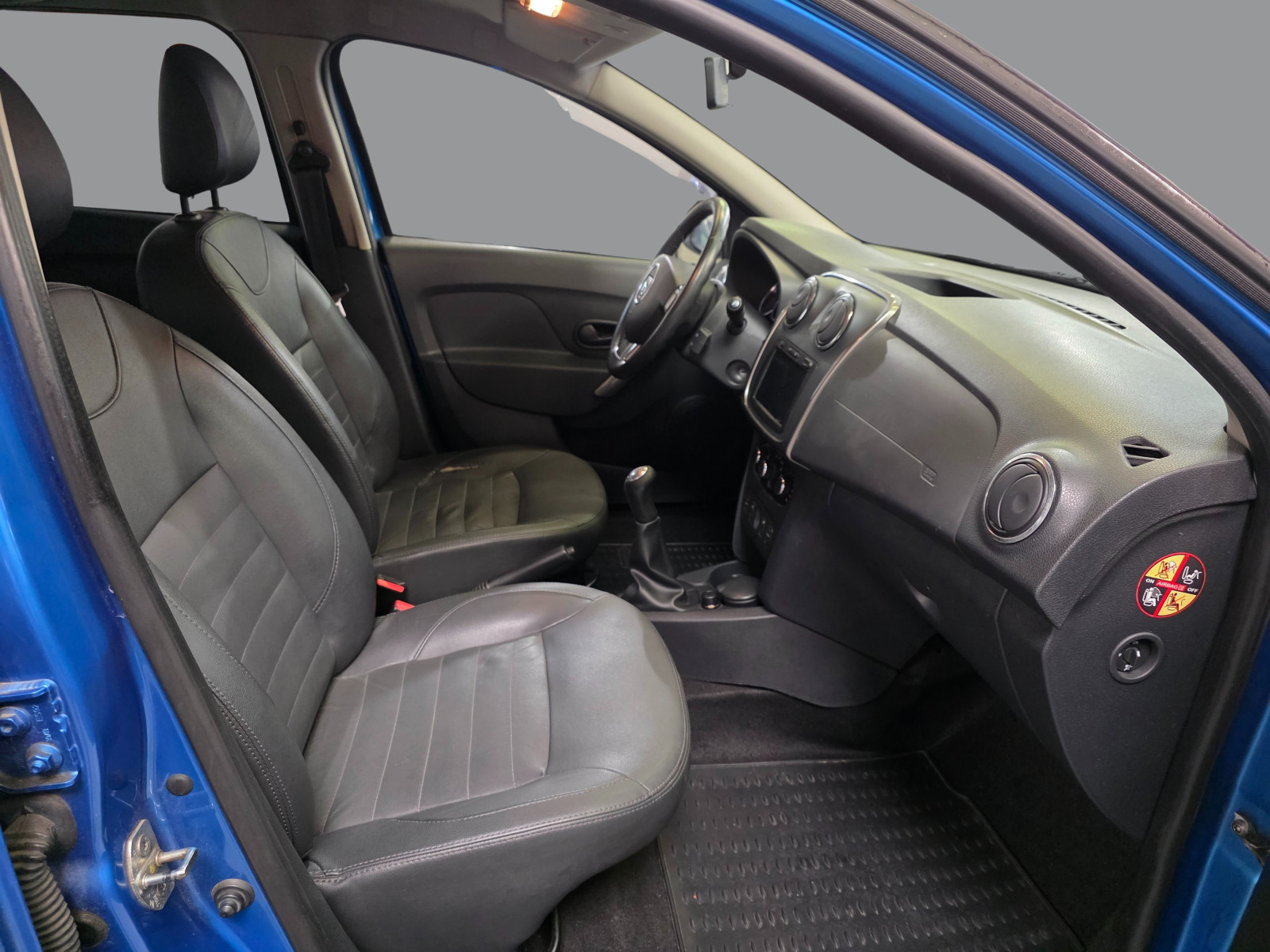 
                                                Voiture
                                                 DACIA SANDERO STEPWAY - 1.5 dCi 90 CV STEPWAY PRESTIGE