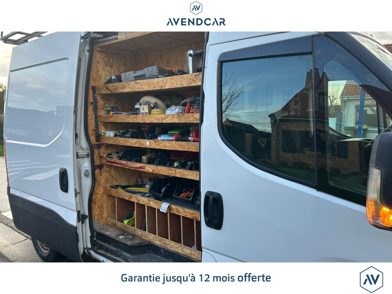 
                                                Utilitaire
                                                 DAILY VU FOURGON 2..3 105 H1 35C 11V 3520