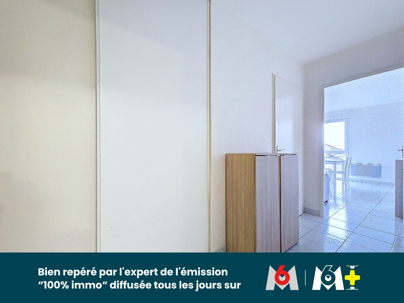 
                                                Vente
                                                 T1 33m2 +Terrasse- 3ème ét. ASC.- Parking privatif