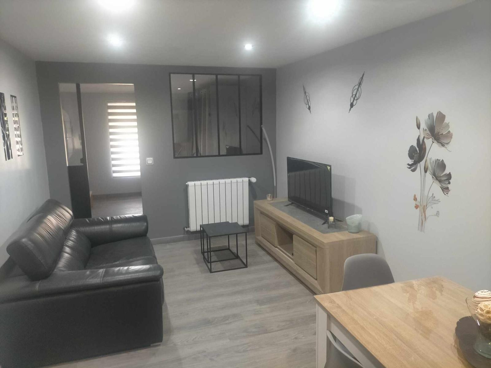 
                                                Location
                                                 Dans une impasse au calme