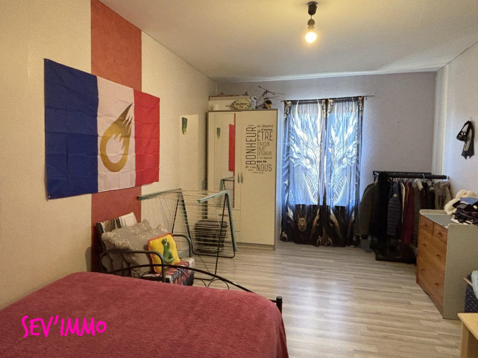 
                                                Vente
                                                 de