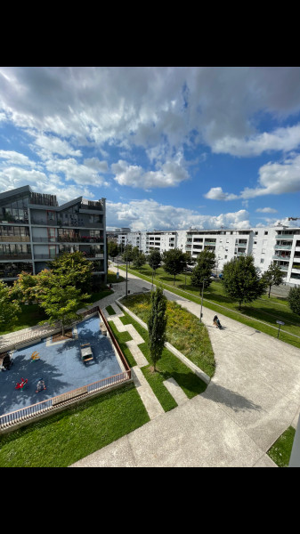 
                                                Vente
                                                 Découvrez beau T2  fonctionnel de 40m²