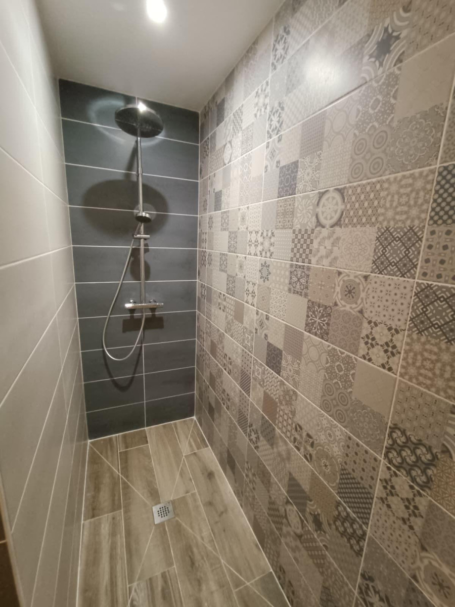 
                                                Location
                                                 Découvrez cette jolie maison neuve à la campagne